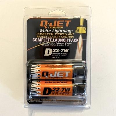 Quest Q-Jet™ C12-8FJ Black Max Complete 2-Motor Launch Pack